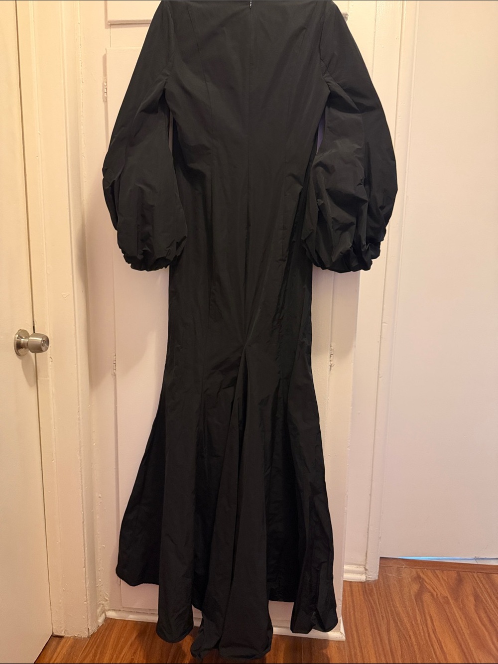 Zac Posen Black Maxi Dress with Statement Puff Sleeves - Picture 4 of 5